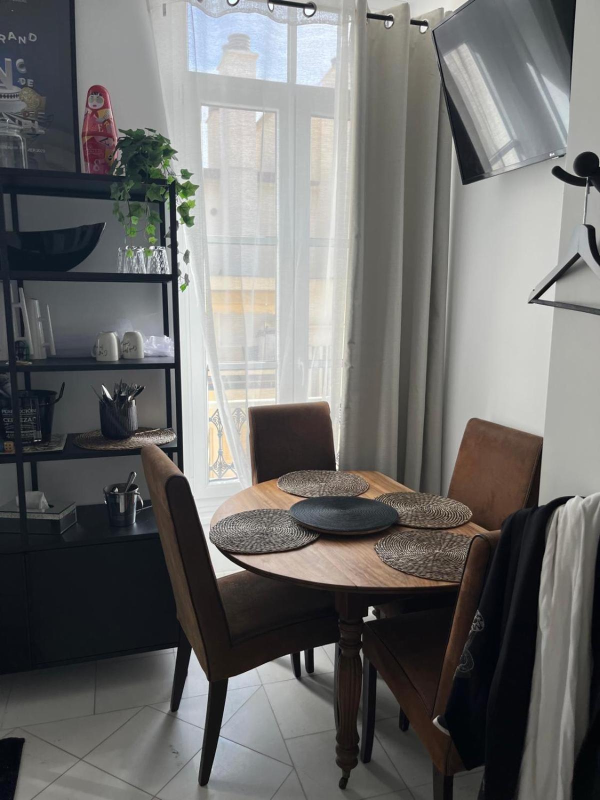 Private - Small Studio For Two At 5 Minutes From Croisette Cannes Esterno foto